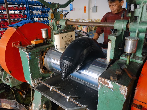 우리는 모든 종류의 실리콘 제품 제조업체에 OEM을 공급할 수 있습니다.